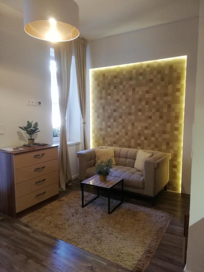 Embassy Studio Apartment Citypark Budapesta Exterior foto