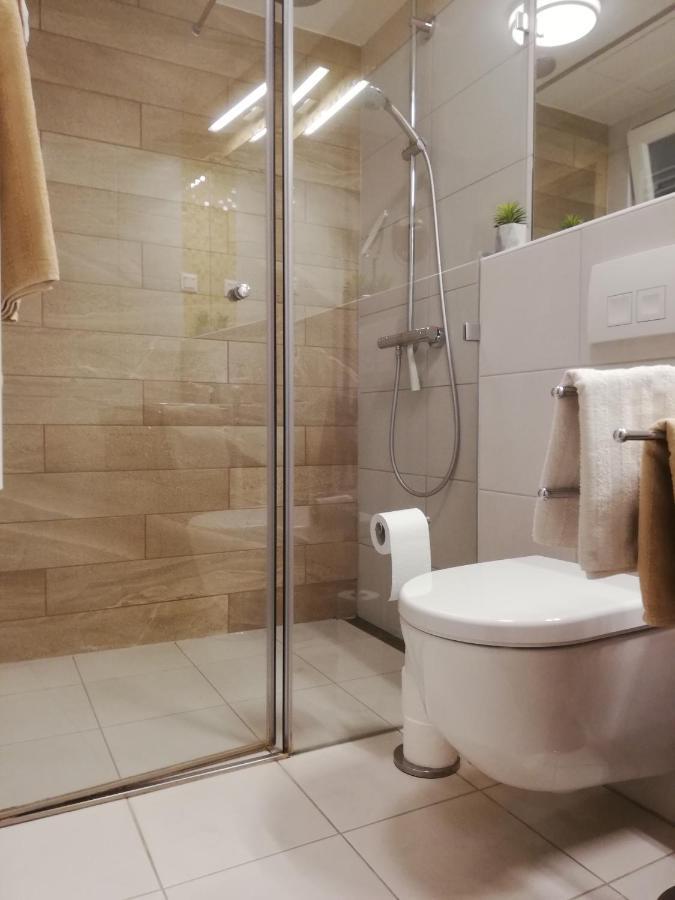 Embassy Studio Apartment Citypark Budapesta Exterior foto