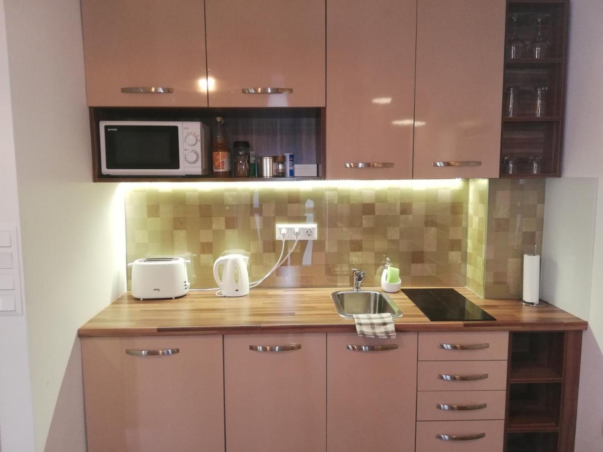 Embassy Studio Apartment Citypark Budapesta Exterior foto